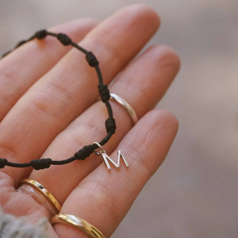 Pulsera Mini Letra Nuditos Plata